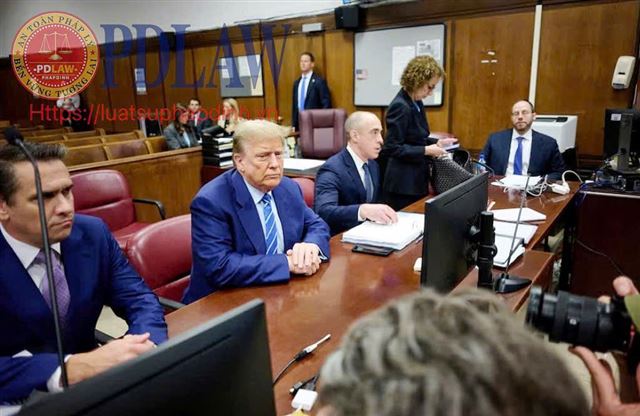 Bồi thẩm đoàn bắt đầu nghị án vụ xét xử cựu Tổng thống Mỹ Donald Trump